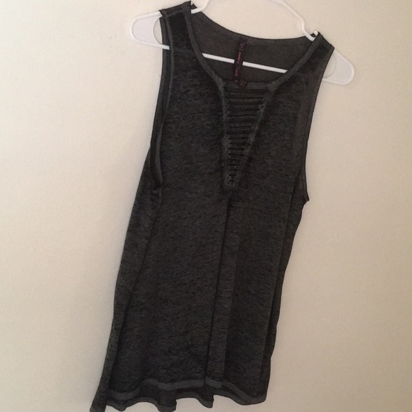 Betsey Johnson Tank Top - Picture 3 of 3
